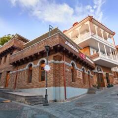 Отель Aivani Old Tbilisi Грузия, Тбилиси - отзывы, цены и фото номеров - забронировать отель Aivani Old Tbilisi онлайн бассейн