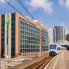 Отель Holiday Inn Express Amsterdam - Sloterdijk Station Нидерланды, Амстердам - 11 отзывов об отеле, цены и фото номеров - забронировать отель Holiday Inn Express Amsterdam - Sloterdijk Station онлайн приотельная территория