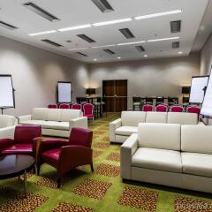 Отель Courtyard by Marriott Prague Airport развлечения