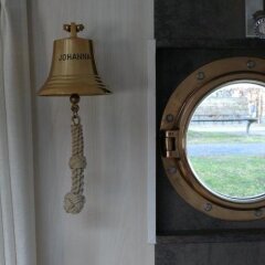 Отель B&B Barge Johanna пляж