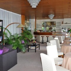 Отель Braunsbergerhof Италия, Лана - отзывы, цены и фото номеров - забронировать отель Braunsbergerhof онлайн гостиничный бар