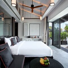 Отель Baba Beach Club Natai Luxury Pool Villa Hotel by Sri panwa Таиланд, Такуа-Тунг - 1 отзыв об отеле, цены и фото номеров - забронировать отель Baba Beach Club Natai Luxury Pool Villa Hotel by Sri panwa онлайн балкон