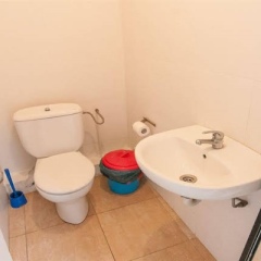 Отель Pintor Pahissa Rooms Испания, Барселона - отзывы, цены и фото номеров - забронировать отель Pintor Pahissa Rooms онлайн ванная