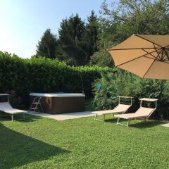 Отель Villa D'Azeglio Албьяно-д'Ивреа бассейн