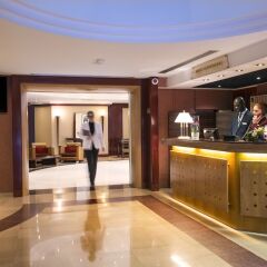 Отель Hôtel Aston La Scala интерьер отеля фото 3