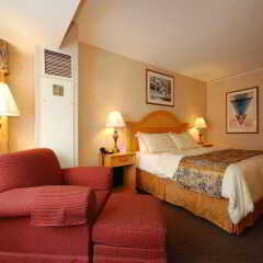 Red Lion Hotel Arlington Rosslyn Iwo Jima комната для гостей фото 5
