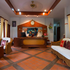 Отель Kata Interhouse Resort Таиланд, пляж Ката - 1 отзыв об отеле, цены и фото номеров - забронировать отель Kata Interhouse Resort онлайн интерьер отеля фото 2