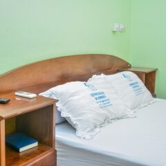 Отель Résidence Hôtelière de Moungali Республика Конго, Браззавиль - отзывы, цены и фото номеров - забронировать отель Résidence Hôtelière de Moungali онлайн комната для гостей фото 2