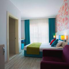 Ramada Resort Side Турция, Сиде - 2 отзыва об отеле, цены и фото номеров - забронировать отель Ramada Resort Side онлайн комната для гостей