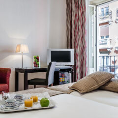 Hotel Exe Suites 33 в номере фото 2