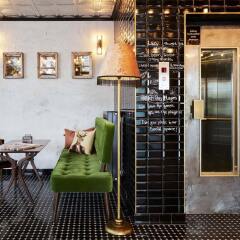 Отель Max Brown Midtown гостиничный бар