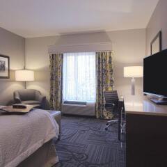 Отель Hampton Inn & Suites Columbus/University Area комната для гостей фото 5