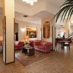 Waldorf Suite Hotel интерьер отеля