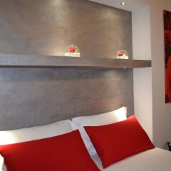 Отель B&B Bacio di Dama сейф в номере