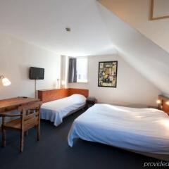 Отель Canalview Hotel Ter Reien Бельгия, Брюгге - 3 отзыва об отеле, цены и фото номеров - забронировать отель Canalview Hotel Ter Reien онлайн удобства в номере