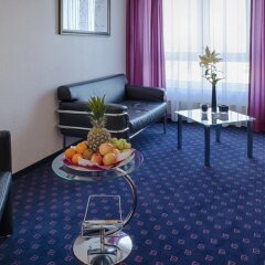 Отель H&S Belmondo Leipzig Airport интерьер отеля фото 3