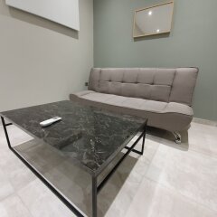 Отель Cosmopolitan Apartments Nilie Suites & Aprts Греция, Салоники - отзывы, цены и фото номеров - забронировать отель Cosmopolitan Apartments Nilie Suites & Aprts онлайн комната для гостей фото 5