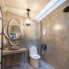 Lion's Den Hotel Бангкок фото 12