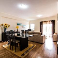 Апартаменты The Beach Apartment Wow by Green Vacations комната для гостей фото 3