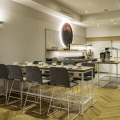Отель Starlight Suiten Hotel Renngasse Австрия, Вена - 4 отзыва об отеле, цены и фото номеров - забронировать отель Starlight Suiten Hotel Renngasse онлайн питание фото 3