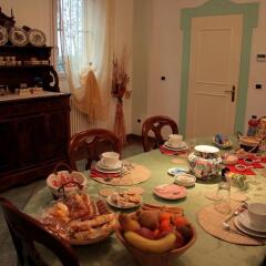 Отель La Corte Del Cavaliere Bed & Breakfast Италия, Кальдерара-ди-Рено - отзывы, цены и фото номеров - забронировать отель La Corte Del Cavaliere Bed & Breakfast онлайн питание