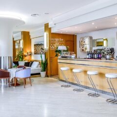Отель Bologna Airport Италия, Болонья - 7 отзывов об отеле, цены и фото номеров - забронировать отель Bologna Airport онлайн гостиничный бар