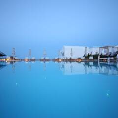 Astro Palace Hotel & Suites пляж фото 2