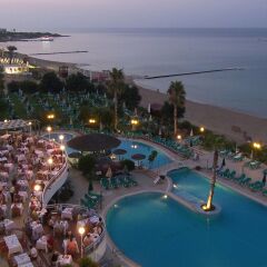 Sunrise Beach Hotel с домашними животными