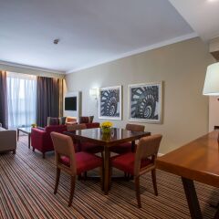 Отель Park Inn by Radisson Kigali Руанда, Кигали - отзывы, цены и фото номеров - забронировать отель Park Inn by Radisson Kigali онлайн удобства в номере