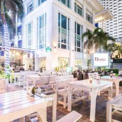 Отель D Varee Jomtien Beach фото 8