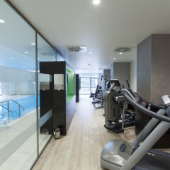 Radisson Blu Scandinavia Hotel, Düsseldorf фитнесс-зал