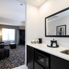 Hampton Inn & Suites DuPont in Dupont, United States of America from 212$, photos, reviews - zenhotels.com room amenities