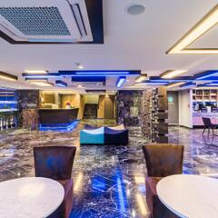Отель Citrus Suites Sukhumvit 6 By Compass Hospitality Бангкок гостиничный бар