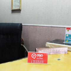 Отель OYO Rooms Noida Sector 12 интерьер отеля