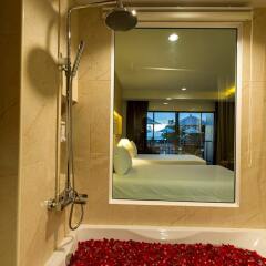 Отель Chanalai Garden Resort, Kata Beach ванная фото 2