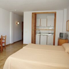 Отель Apartamentos El Coto в номере фото 2