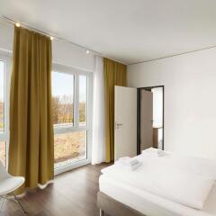Отель Super 8 Munich City North комната для гостей