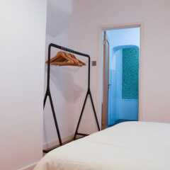 Отель Stylish 1 Bedroom Near London Bridge удобства в номере