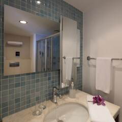 Barut B Suites Турция, Сиде - отзывы, цены и фото номеров - забронировать отель Barut B Suites онлайн ванная