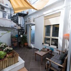 Отель Filopappou Cozy Stay