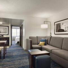 Отель Embassy Suites Columbus Колумбус комната для гостей фото 3