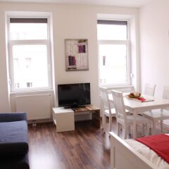 Отель CheckVienna - Troststrasse Австрия, Вена - отзывы, цены и фото номеров - забронировать отель CheckVienna - Troststrasse онлайн комната для гостей фото 2