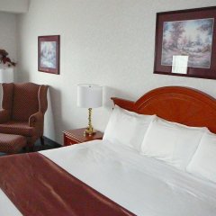 Отель Coast Abbotsford Hotel & Suites Канада, Эбботсфорд - отзывы, цены и фото номеров - забронировать отель Coast Abbotsford Hotel & Suites онлайн комната для гостей фото 4
