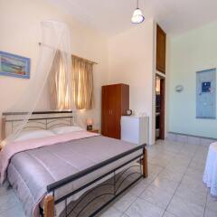 Отель Onar Rooms & Studios Греция, Остров Санторини - отзывы, цены и фото номеров - забронировать отель Onar Rooms & Studios онлайн комната для гостей фото 3