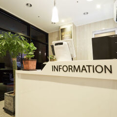 Отель Top Hotel & Residence Insadong Южная Корея, Сеул - отзывы, цены и фото номеров - забронировать отель Top Hotel & Residence Insadong онлайн банкомат