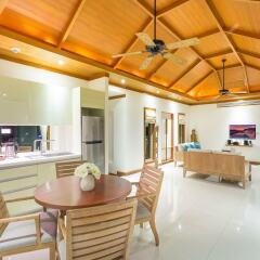 Отель Villa Tantawan Resort and Spa интерьер отеля фото 3