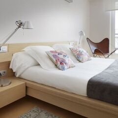 Отель Easo Terrace Apartment By Feelfree Rentals Испания, Сан-Себастьян - отзывы, цены и фото номеров - забронировать отель Easo Terrace Apartment By Feelfree Rentals онлайн комната для гостей фото 2