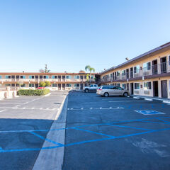 Отель Sea Rock Inn - Los Angeles Лос-Анджелес фото 2