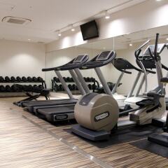 Отель Courtyard by Marriott Tokyo Station фитнесс-зал фото 3