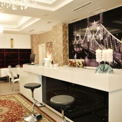 Отель Golden City Hotel Албания, Тирана - отзывы, цены и фото номеров - забронировать отель Golden City Hotel онлайн интерьер отеля
